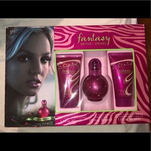 Britney Spears Fantasy Perfume Gift Set